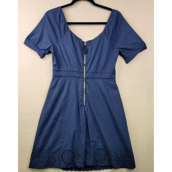 BCBG Max Azria Blue Short Sleeve Dress Eyelet Hem Back Zipper 0 Petite - Picture 4 of 10
